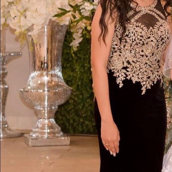 Sleeveless Embroidered Gown - Picture 2 of 3